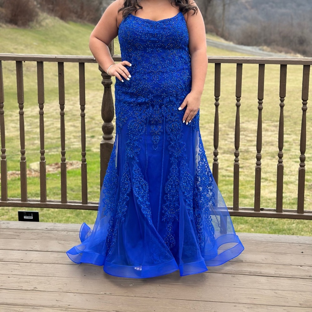 Prom dress